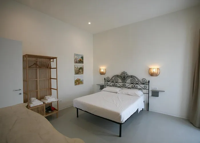 Il Carrubo * Procida